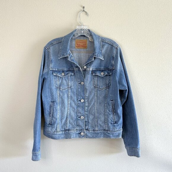 Levi's Stretch Denim Medium Wash Trucker Jacket - Picture 2 of 10